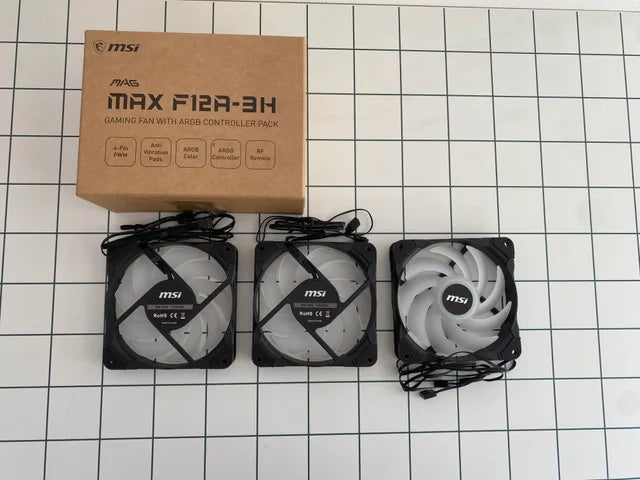 MSI Max F12A-3H - Ventiladores RGB