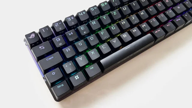 ASUS ROG Falchion: Teclado gaming inalámbrico