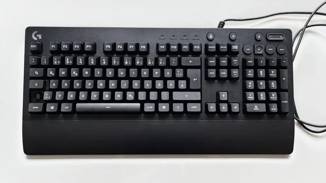 Logitech G213 Prodigy Teclado Gaming Negro